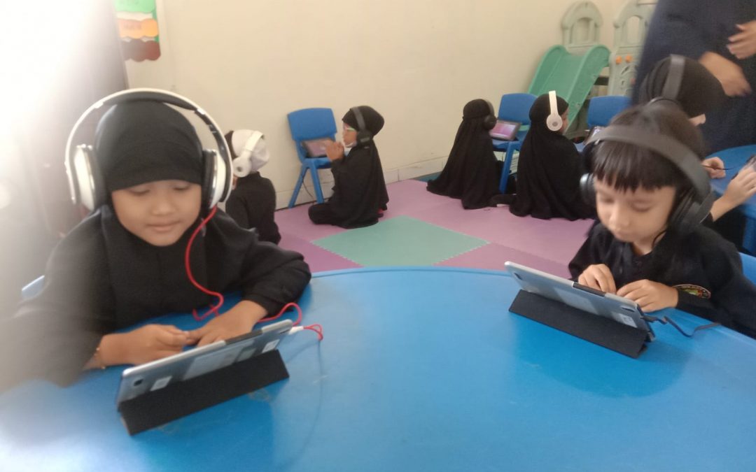 kegiatan Enuma Edukasi Bahasa Indonesia, Kelompok B